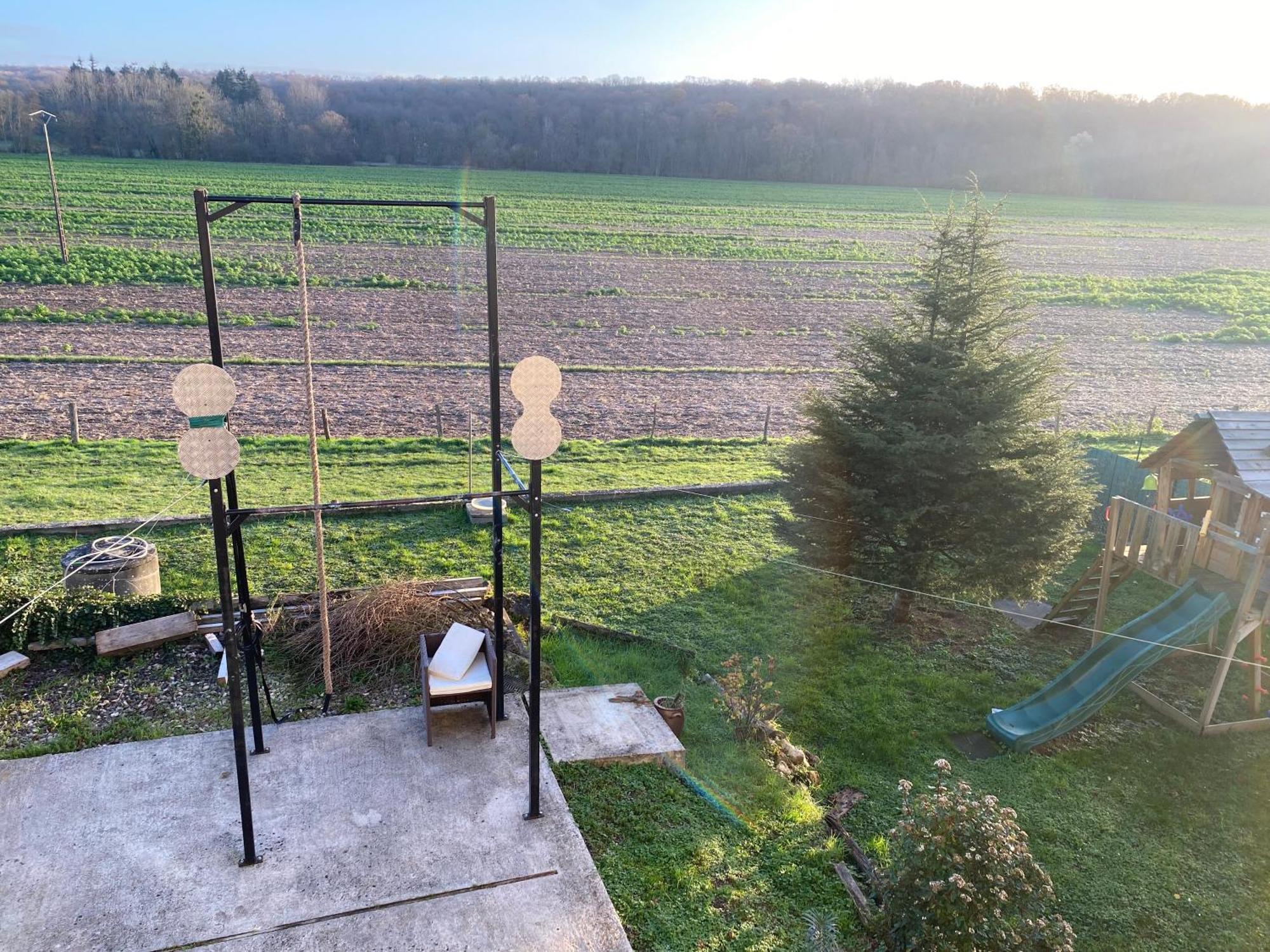 Logement En Rez De Jardin Guerard Exterior foto